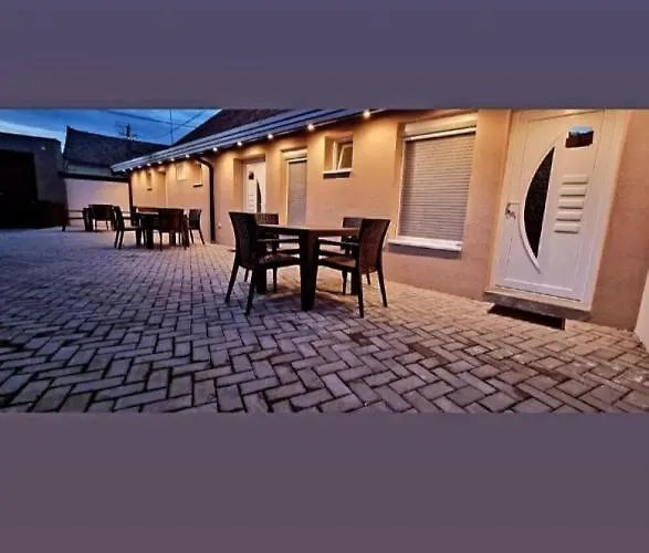 アパート Duga 1 *